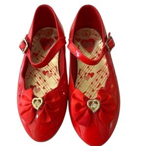 Dyna Kids red Mary Jane patent leather shoes
